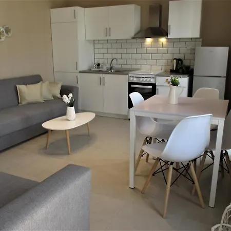 Сasa de vacaciones Jolen House
