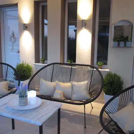 Holiday home Jolen House